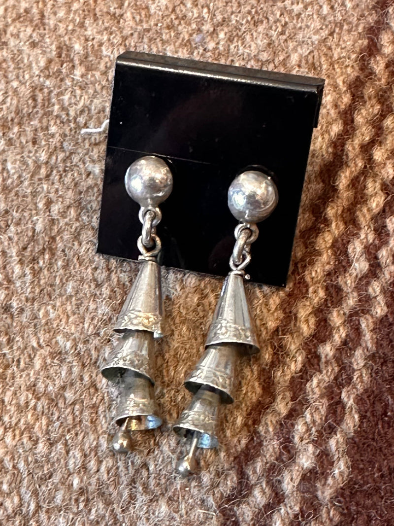 Dine Cones .925 Silver Earrings