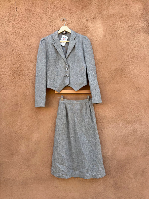 Susie's Casuals Wool Skirt Suit - Size 3