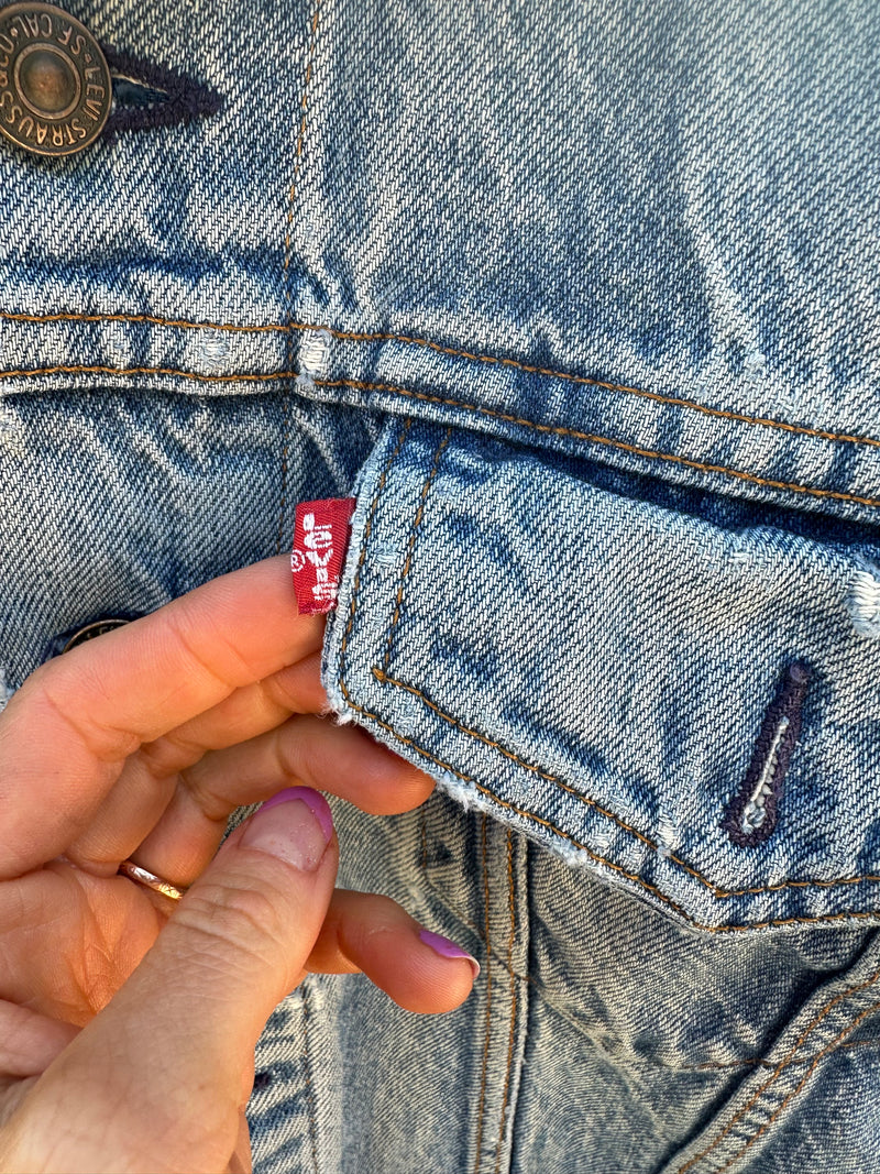 Light Wash with Wear Levi's Type III Trucker Jacket- Early 80's