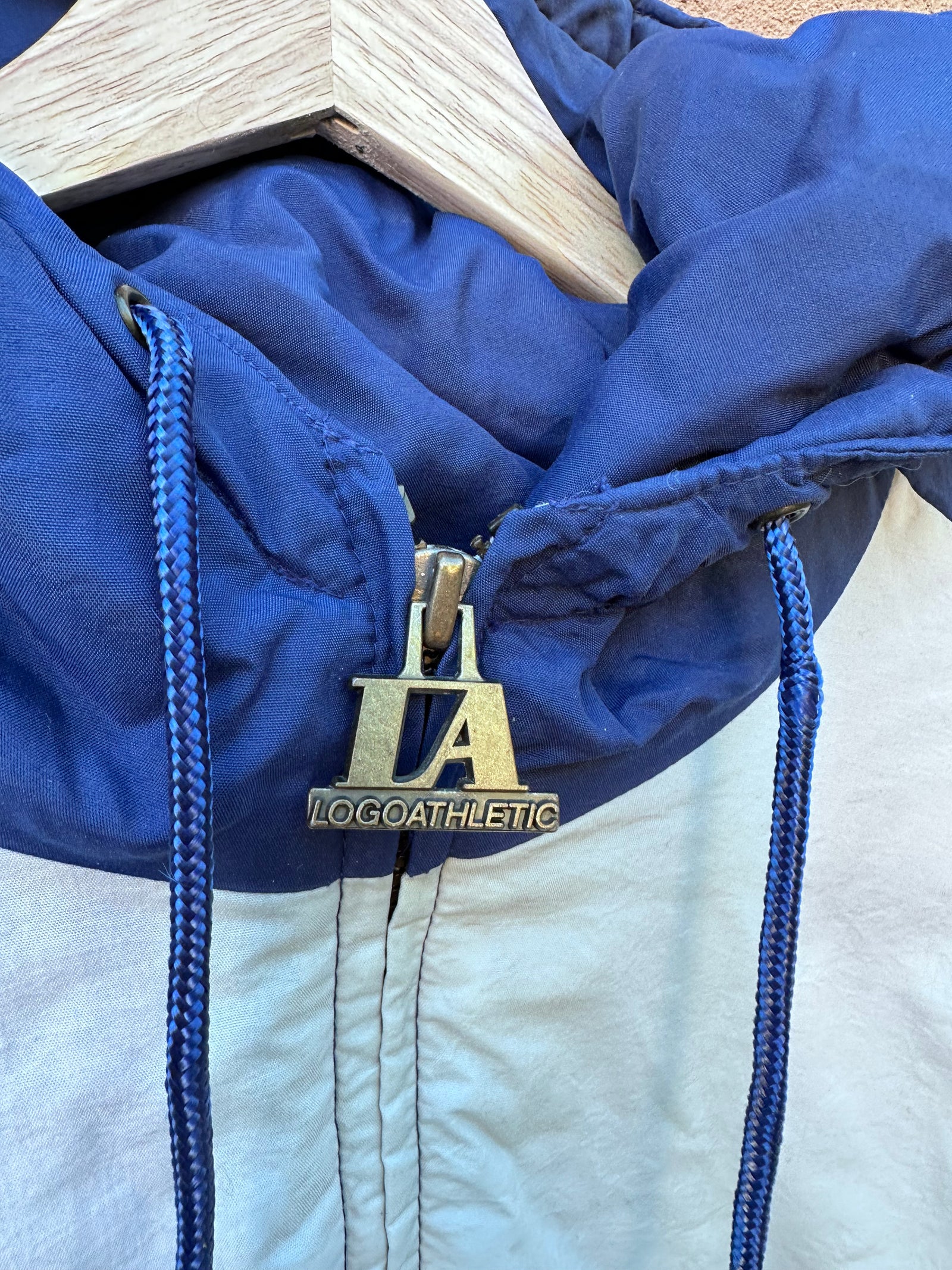 Vintage Logo Athletic Pro Line Dallas Cowboy Full Zip Puffer Jacket authentic Coat Blue LG