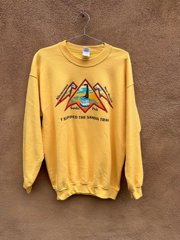 Sandia Tram Sweatshirt - Yellow