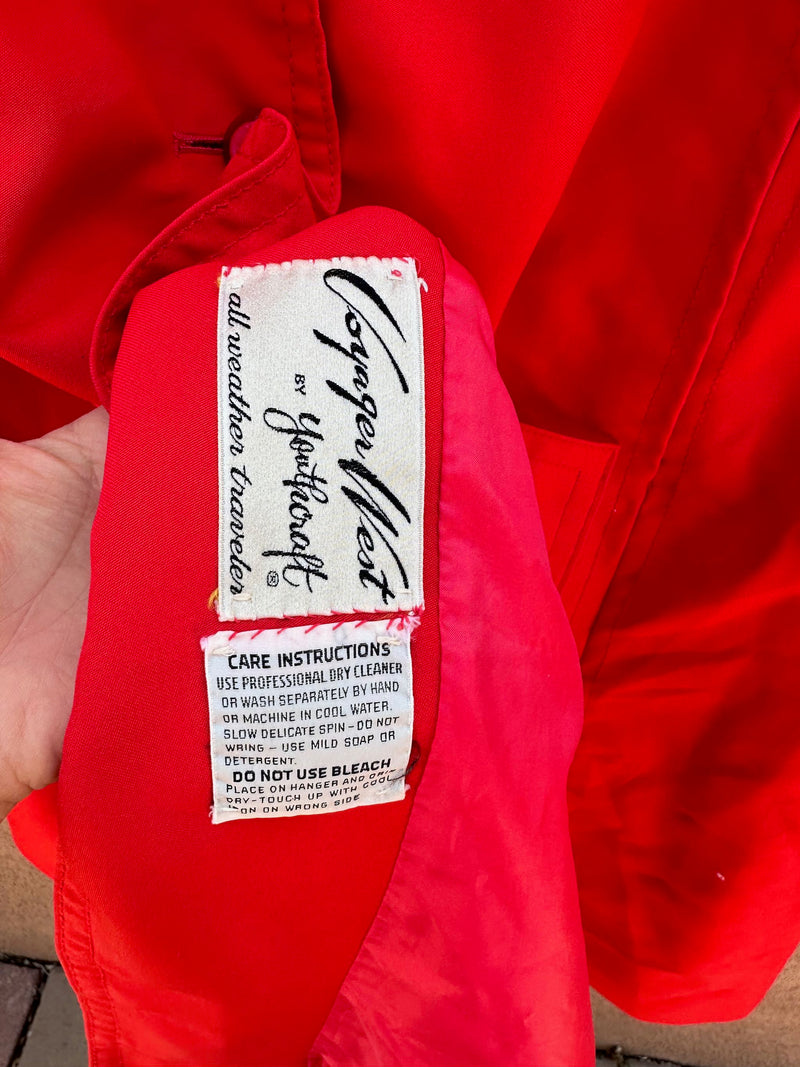 1960's Voyager West Red All Weather Traveler Cape