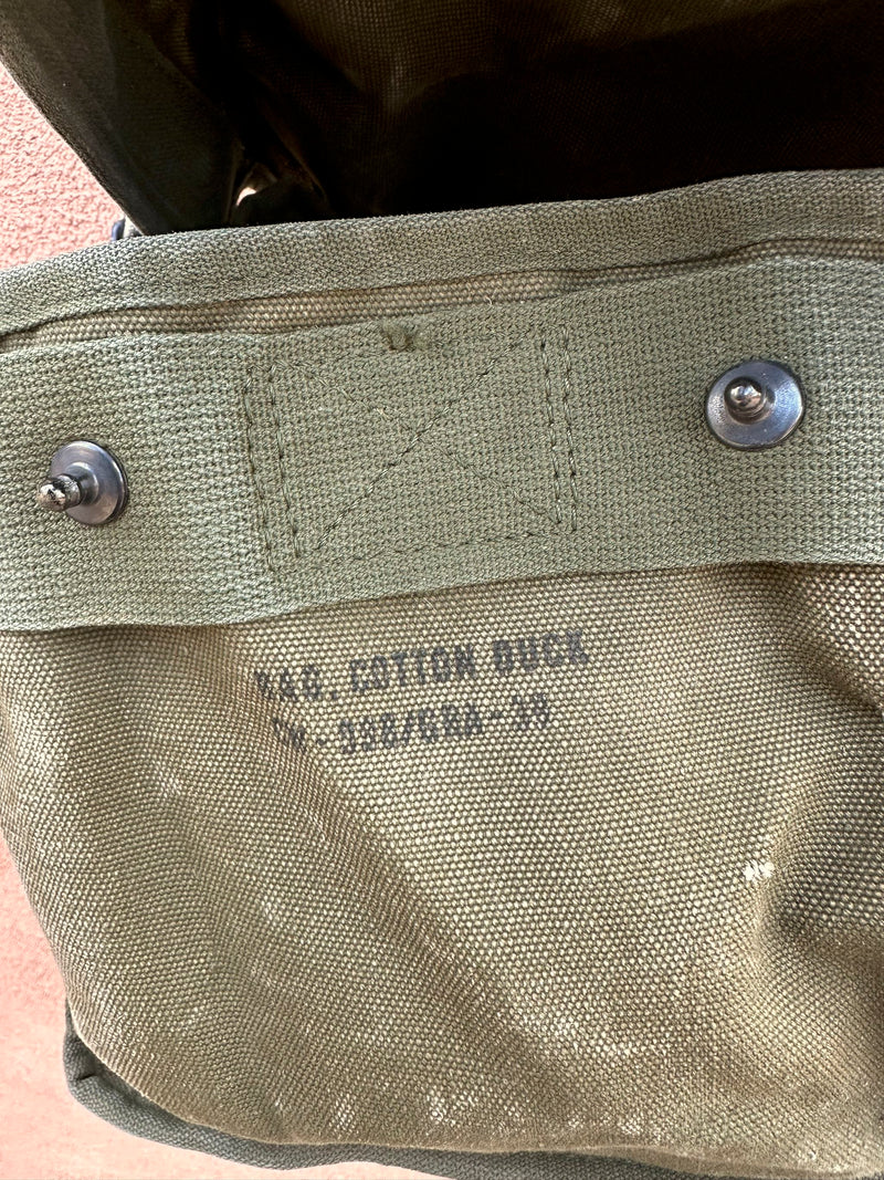 Drab Green Military Issue Vietnam Era Radio Bag