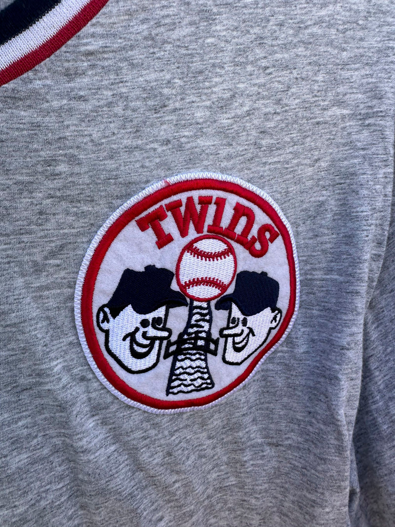 Minnesota Twins V-neck T-shirt