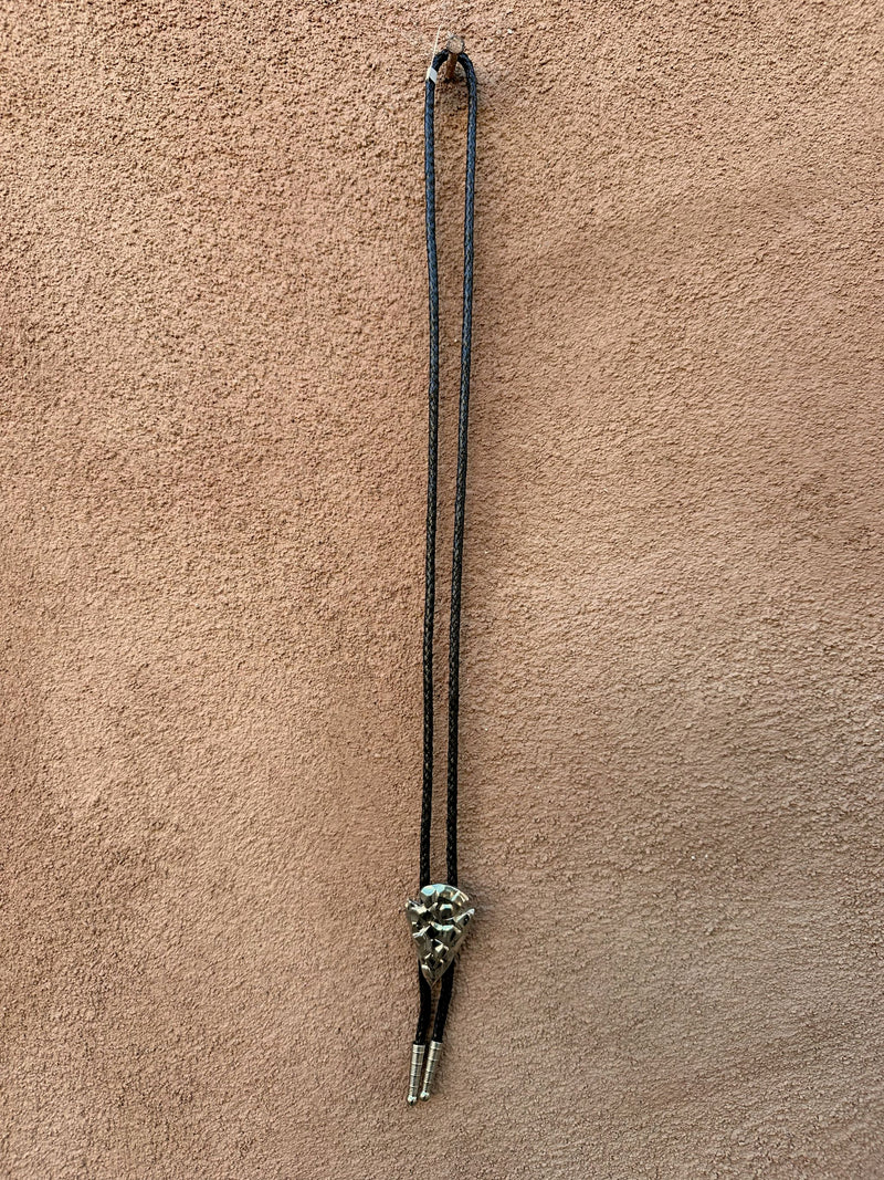 Silver (Color) Arrowhead Bolo Tie