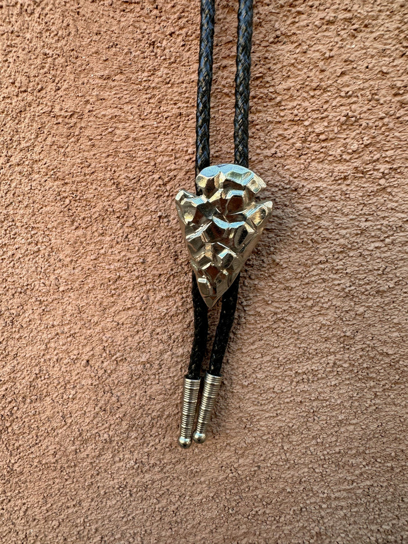 Silver (Color) Arrowhead Bolo Tie