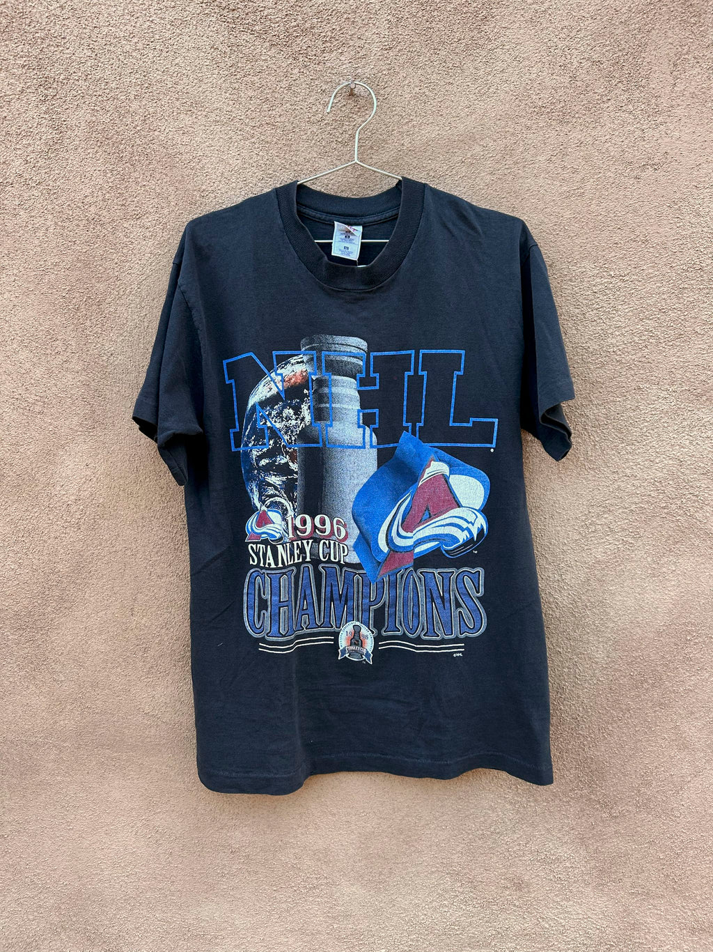 NWT Colorado hotsell Avalanche 1996 Stanley Cup Vintage Champs Large Tshirt