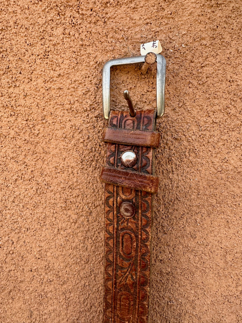 Oval Leaf Tooled Leather Belt