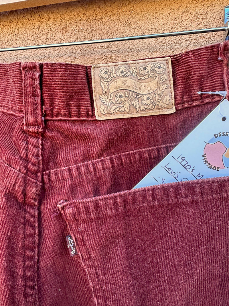 1970's Maroon Levi's Corduroy Pants 14, 27/28